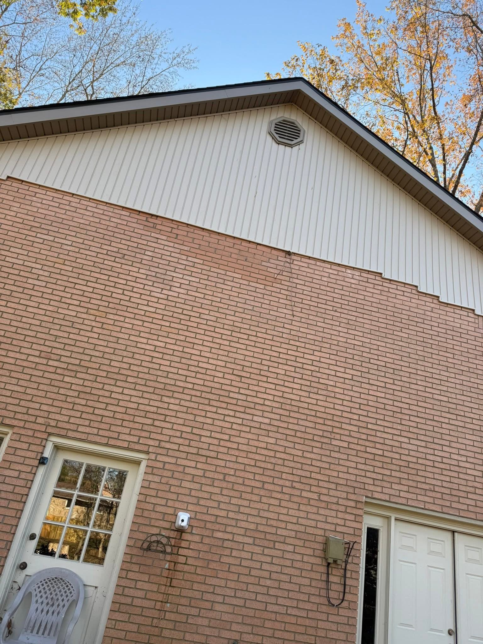 Roof repair with ridge vent upgrade – Nashville, TN
